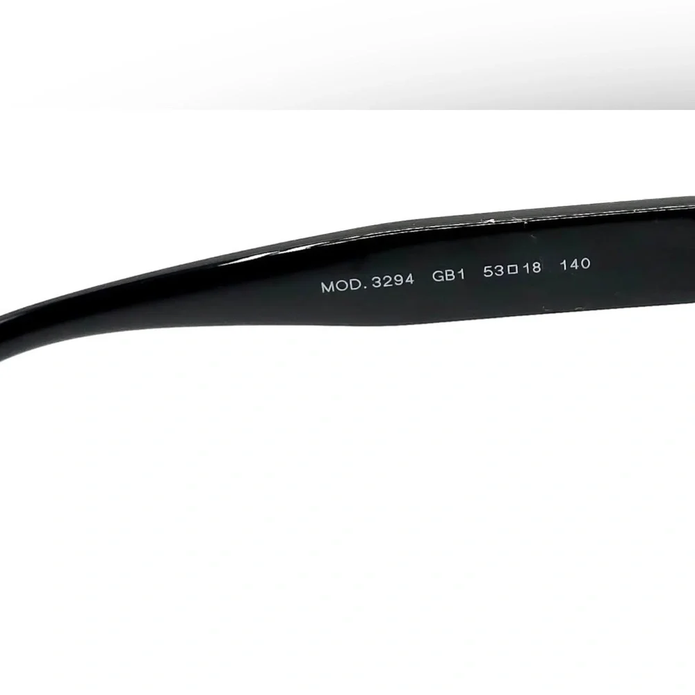 New Women’s Versace Eyeglasses - Picture 5 of 5